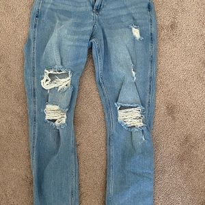 Hollister curvy high-rise mom jeans